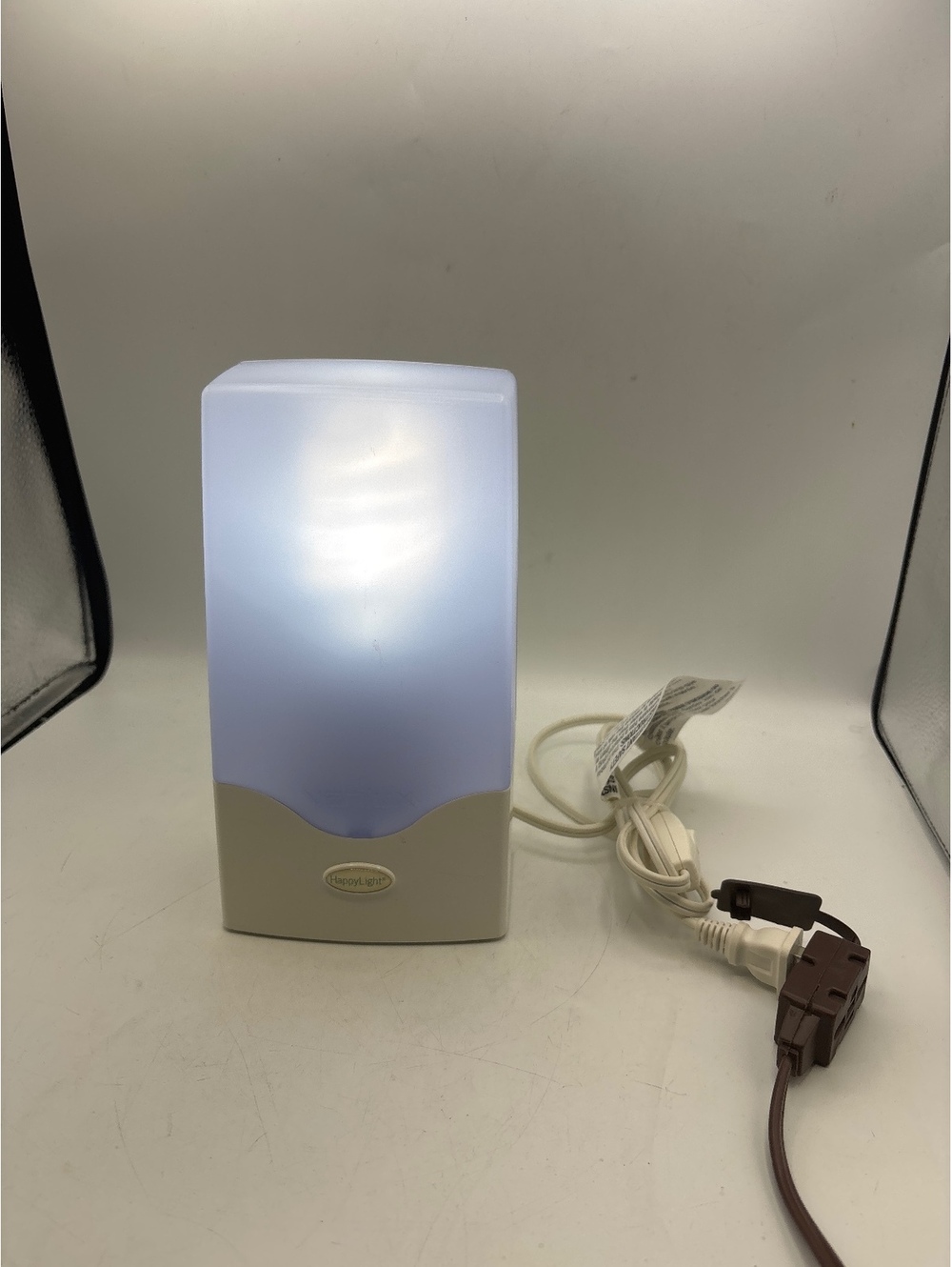 Verilux HappyLight 2500 Light Therapy Lamp